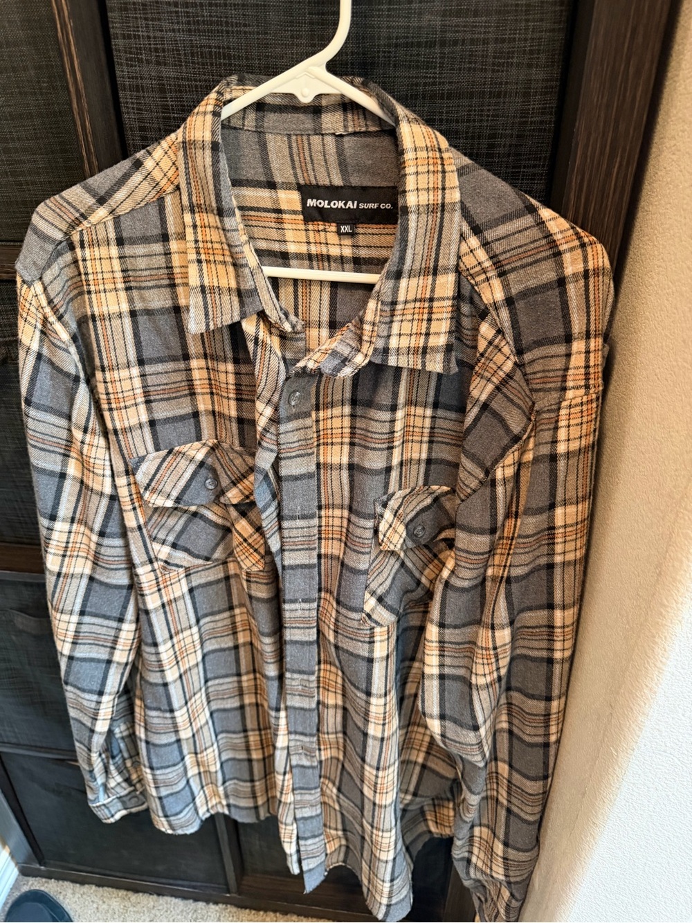 Molokai Surf Co. Plaid Button Down in Gray & Orange XXL Like New